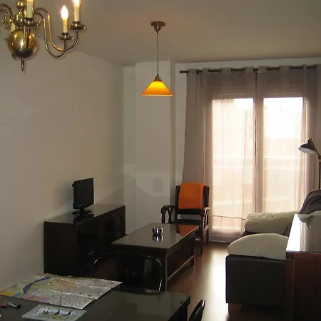 Apartamento Poniente,34 *
