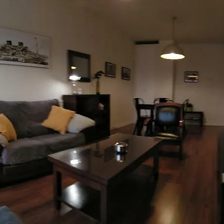 Apartamento Poniente,34 *